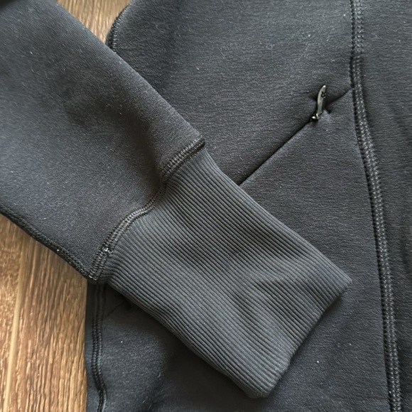 Lululemon Warm Core Hoodie 4 - Picture 6 of 9